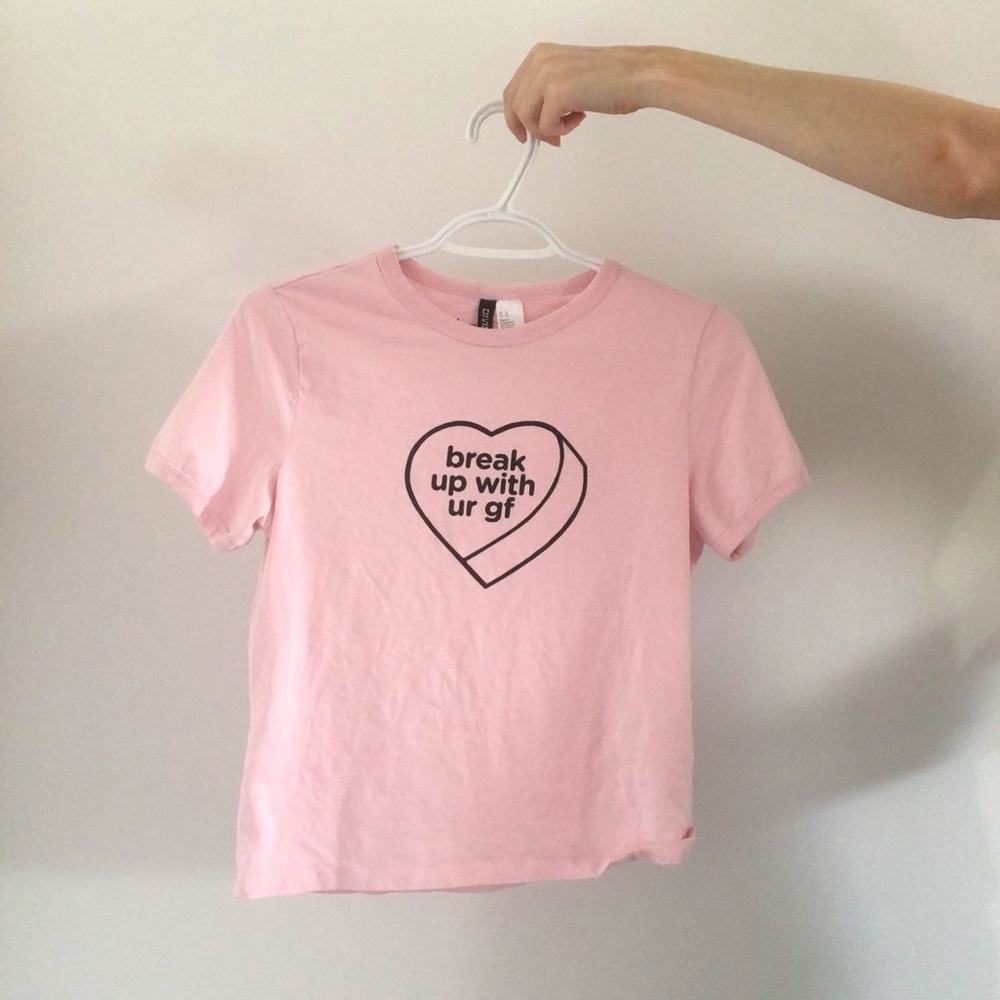 Pink Ariana Grande T-shirt